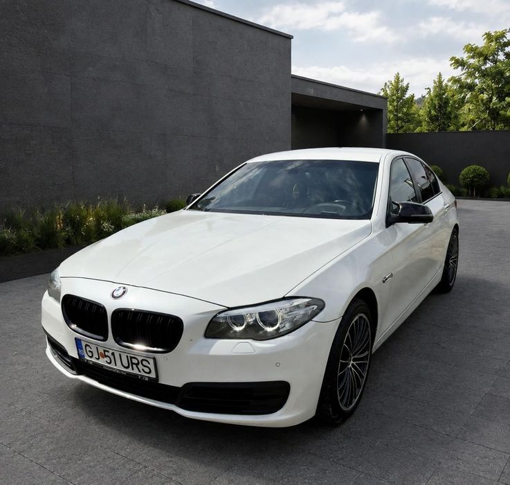 Vând sau schimb bmw 525