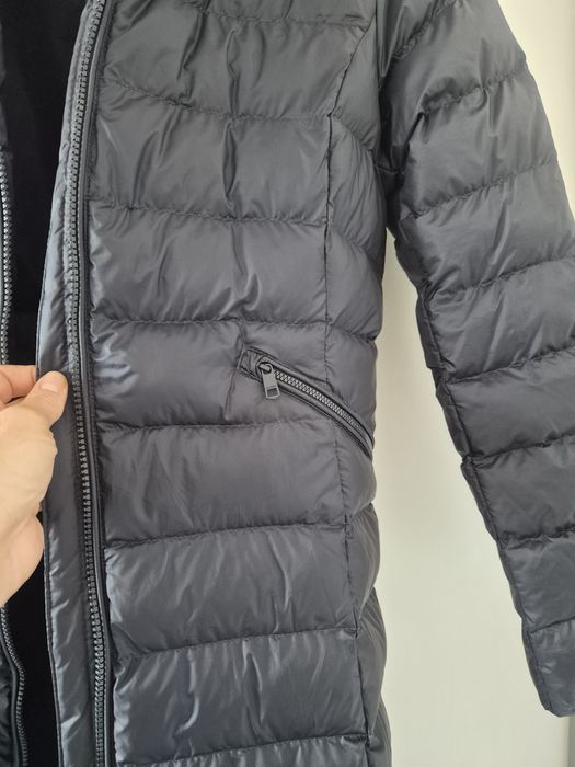 Дамско яке на Tommy Hilfiger