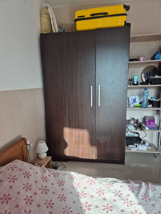 Гардероб масивен, стабилен, напълно запазен Бургас, кв. Сарафово