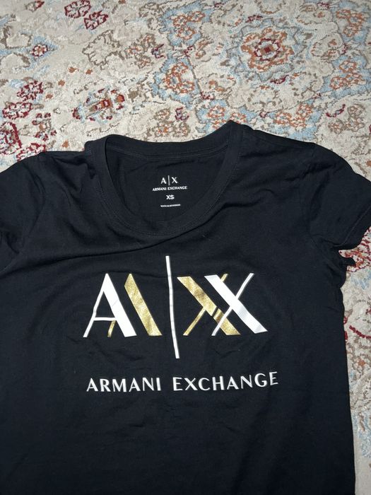 Продам футболку Armani exchange