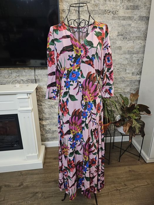 Rochie usoara cu flori Reserved