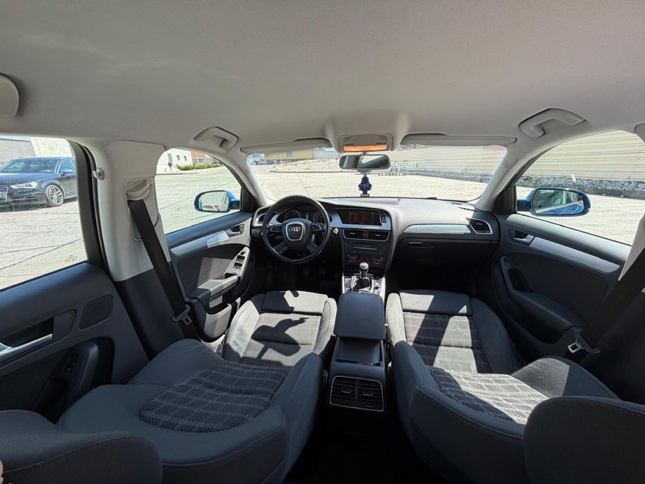 Audi A4 2011 CP211