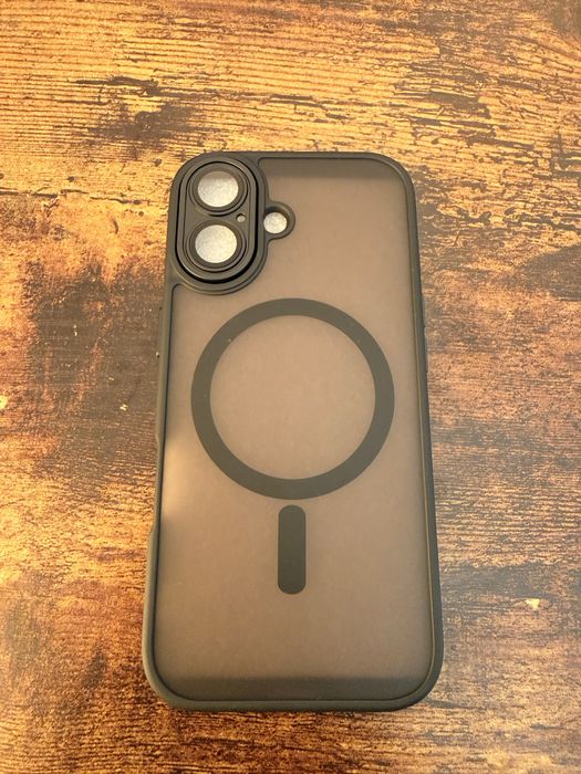 iPhone кейсове 16 pro и 17