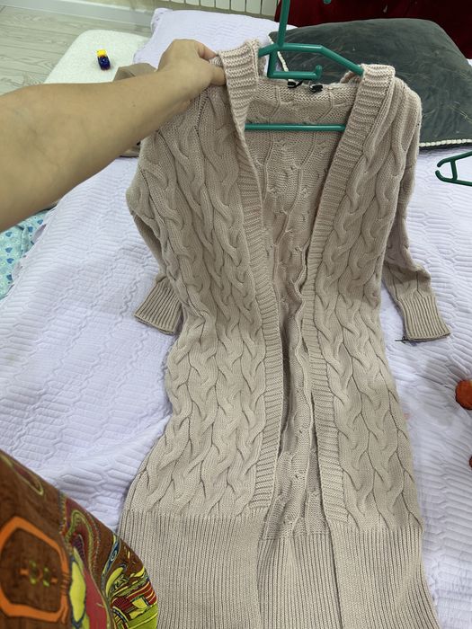 Кардиган в хорошем состоянии
