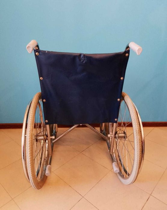 Рингова инвалидна количка MEYRA