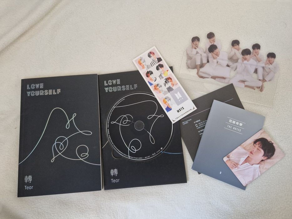 Love yourself: Tear. U version