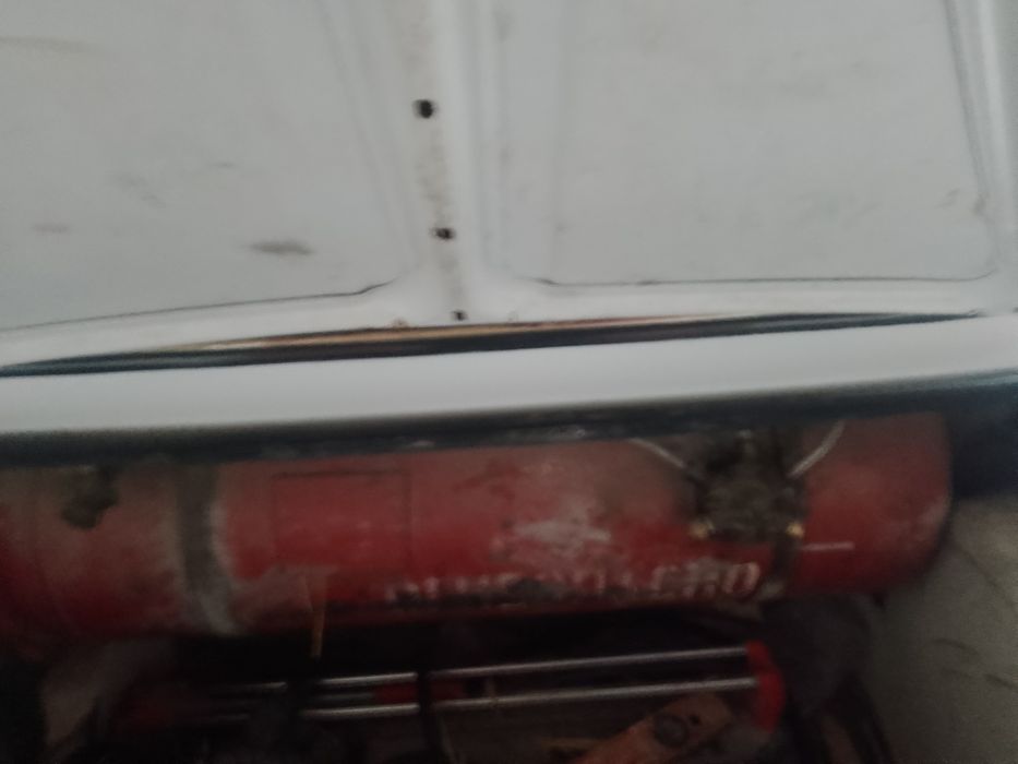 ВАЗ 2106 сотилади