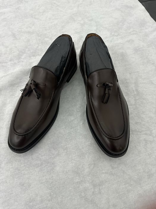 классические туфли абсолютно новые осталься последний 41-42 размер