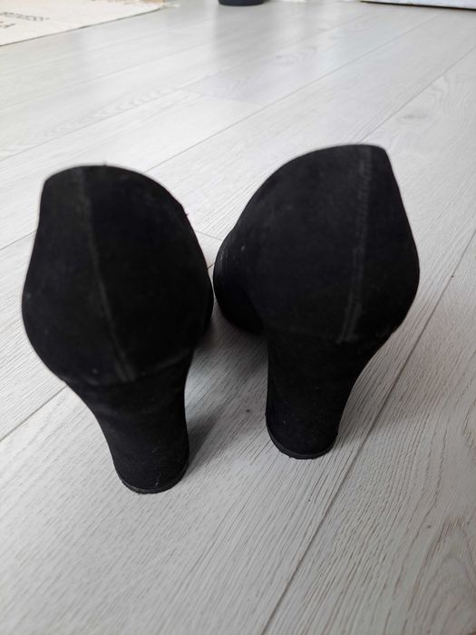 Дамски високи обувки