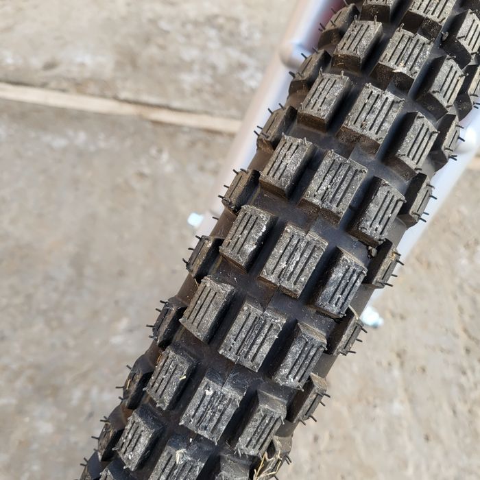 Мотоцикл    желмая