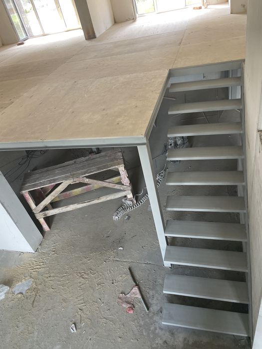 Антресольный этаж