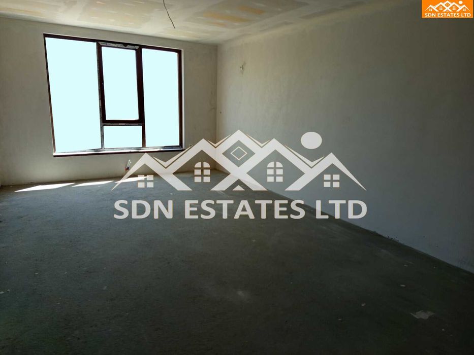 Продава четиристаен апартамент, ново строителство, с акт  16