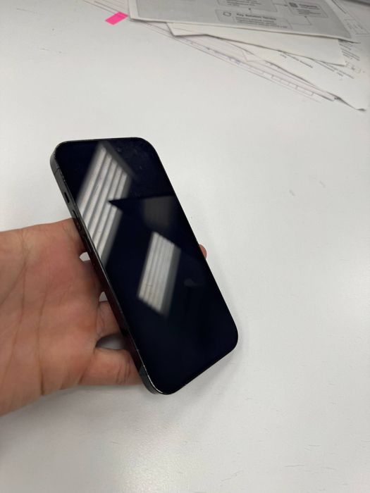 Продам Iphone 14 Pro 256gb