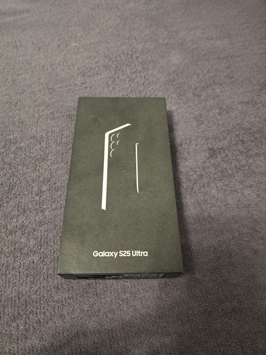 Vand/Schimb Samsung s25 Ultra /256 gb Nou