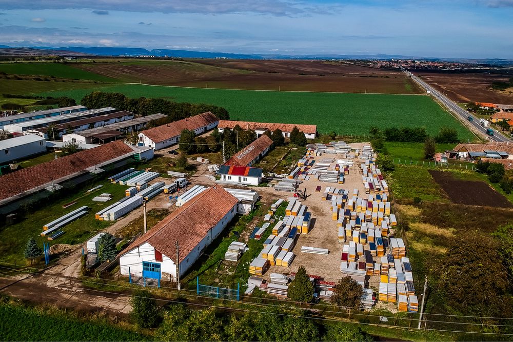 Panouri Termoizolante/Sandwich pentru constructii civile / industriale