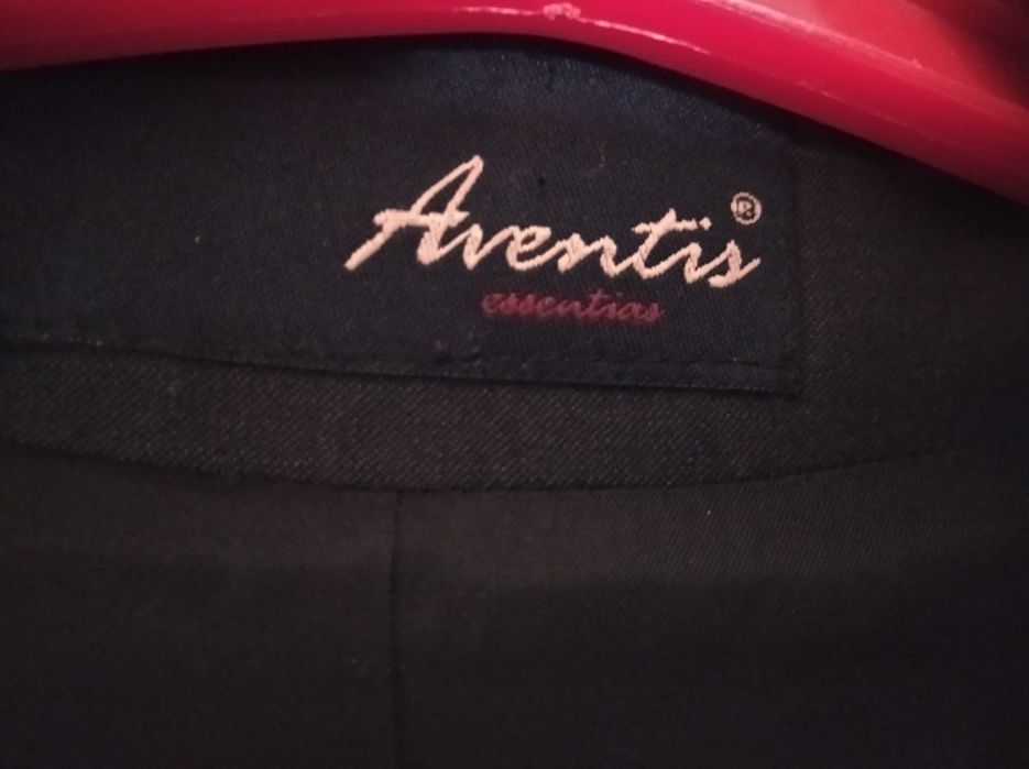 Турция, фабричный брендовый костюм.р-р 46.