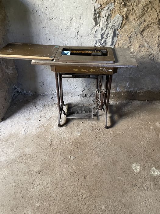 Швейная машинка