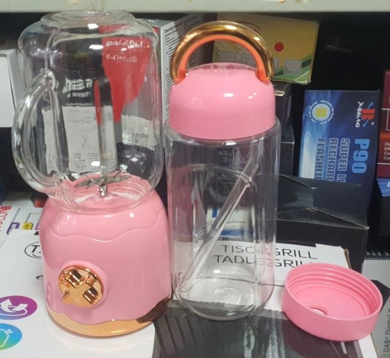 Преносим многофункционален блендер за сокоизстискване, млечни шейкове,