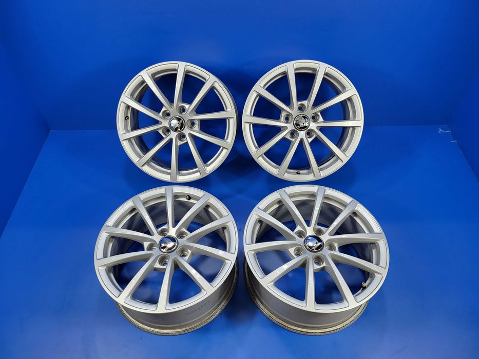 Super Oferta!!  Vand jante foarte usoare R17 ca NOI pt Skoda Octavia-S