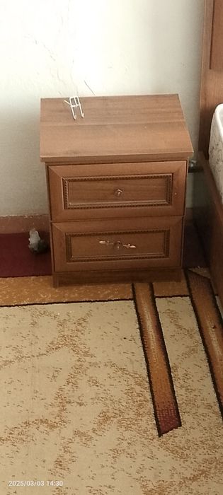 Mebel sotiladi  srochn