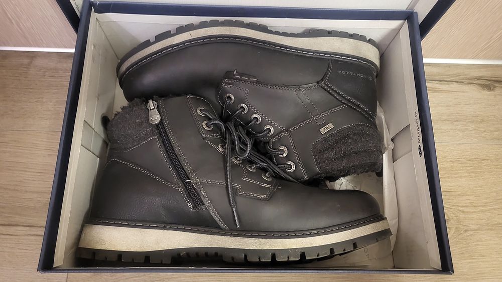 Боти 42  Tom Tailor