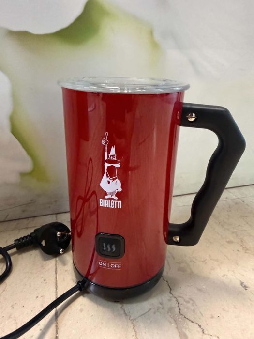 Пенообразуватео Bialetti
