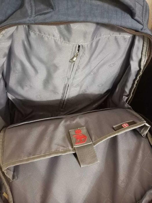 Рюкзак -чемодан на колёсах