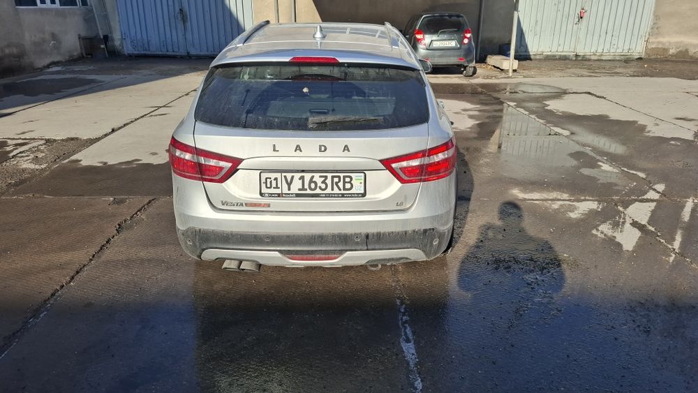 Продаётся Дала Веста 1.8 2021 год