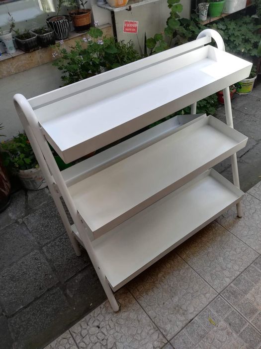 2 броя цветарници