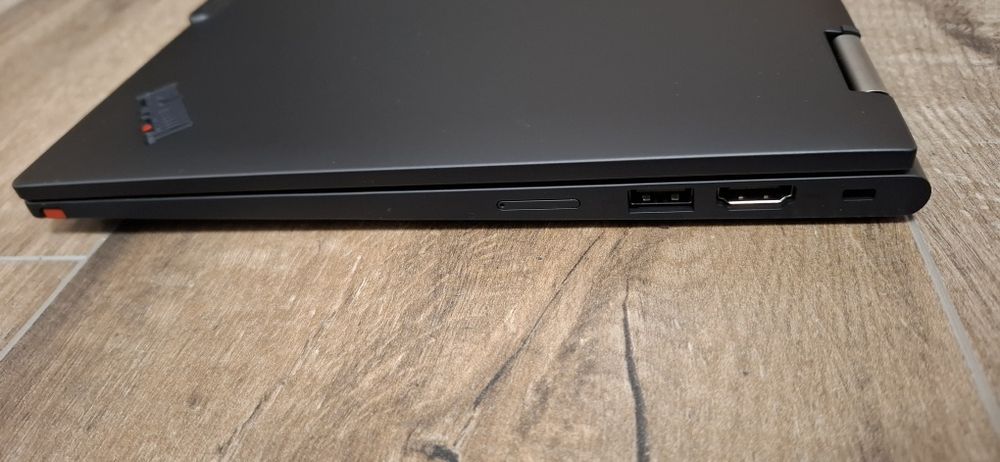 Лаптоп 2 in 1 Lenovo ThinkPad X13 Yoga Gen 4 *Нов* 23 Месеца Гаранция