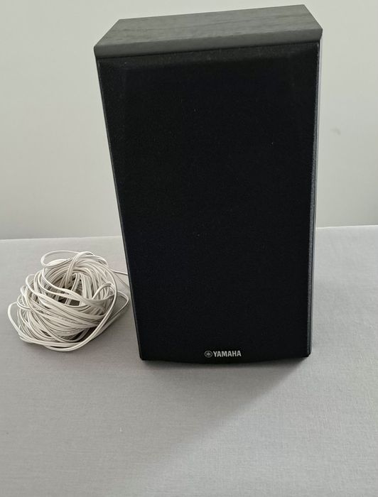 Sistem Yamaha  central NS-C51, doua difuzoare NS-B51 si Fenton AV320BT