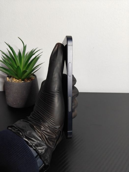 iPhone 12, Black - în condiție Foarte Bună!