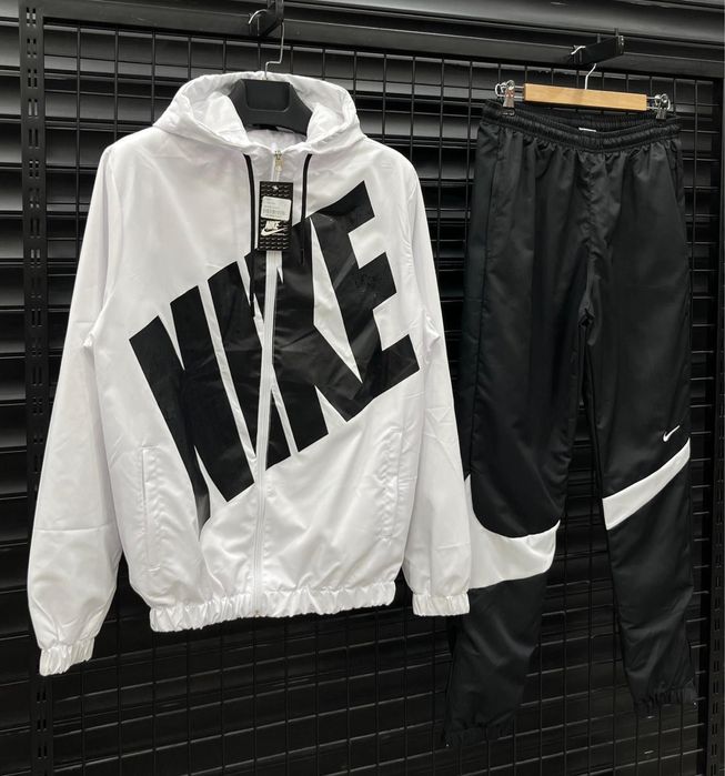 Мъжки екипи Nike