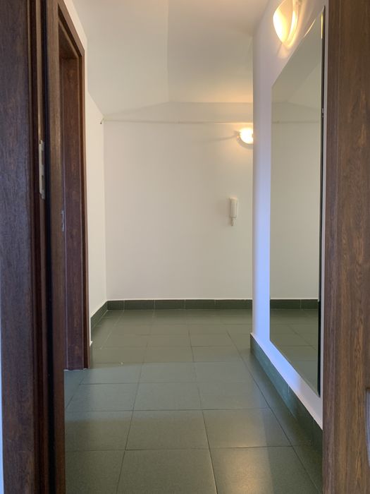 Продава се Тристаен апартамент в Варна, Лятно кино Тракия - 65 кв.м за 1847 €/кв.м - Снимка #2