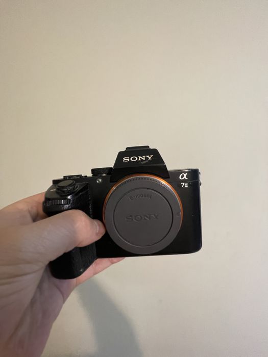 Продам Sony Alpha 7 mark 2 (тушка)