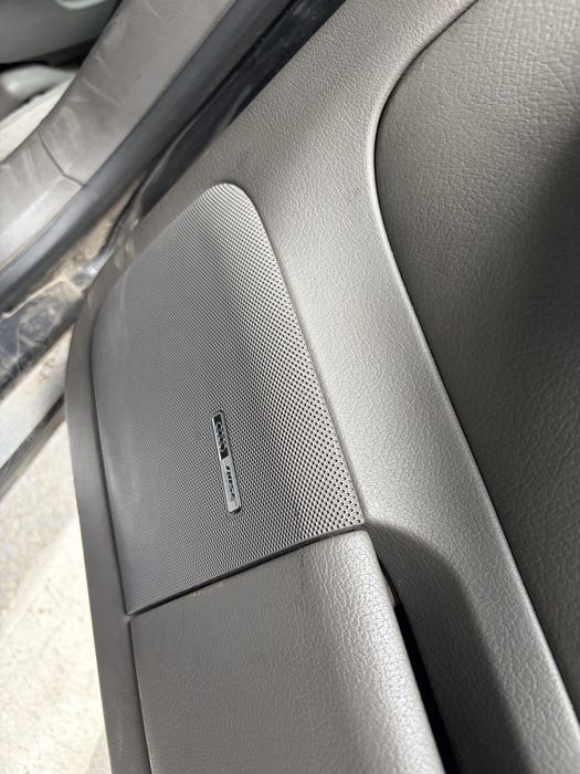 Interior Recaro si sistem audio Bosse