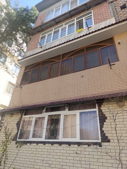 Срочно продаётся 4-х ком, квартира с евро ремонтом в центром городе