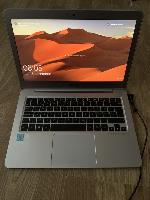 Laptop Asus Slim intel core M3,Windows 10,8gb ram,SSD 130gb memorie.