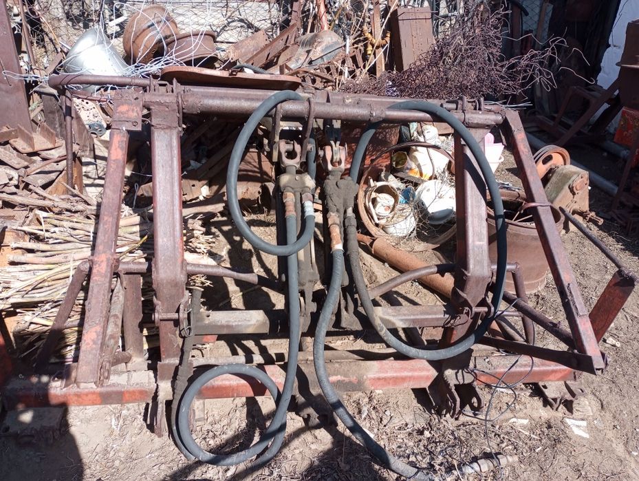 Вилы для трактора под КУН рабочие