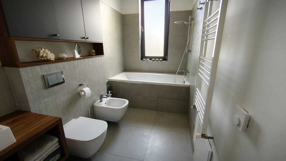 Casa luminoasa Cubic Village (amplasata avantajos)
