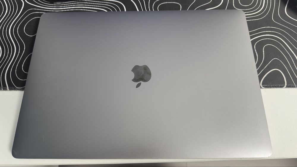 Macbook pro 2019 16”