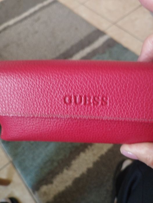 Guess слънчеви очила