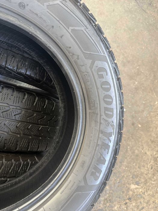 4x Anvelope iarna 215/65 R16C - GoodYear Ultra Grip Cargo