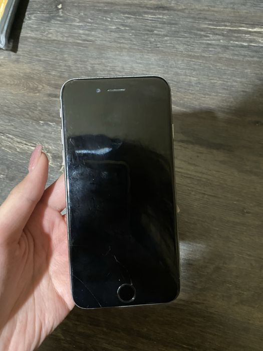 Айфон 6 на 16 гб