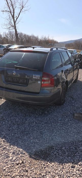 Продавам Skoda Octavia 2 комби 1.9tdi BKC 105кс DSG на части