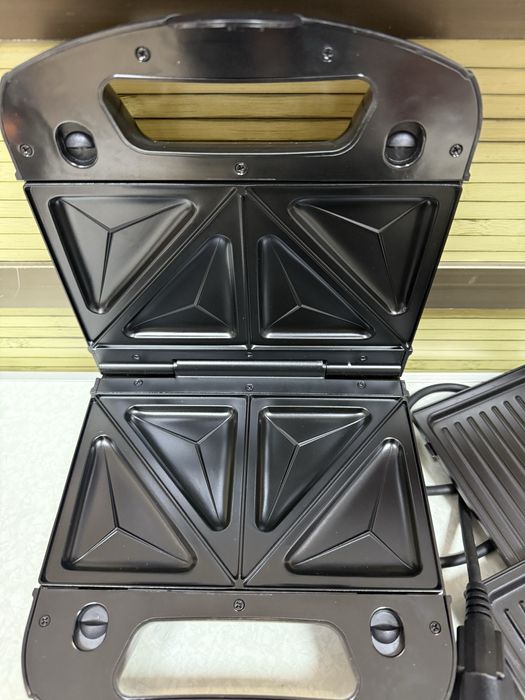 Тостер за сандвичи Severin 3in1