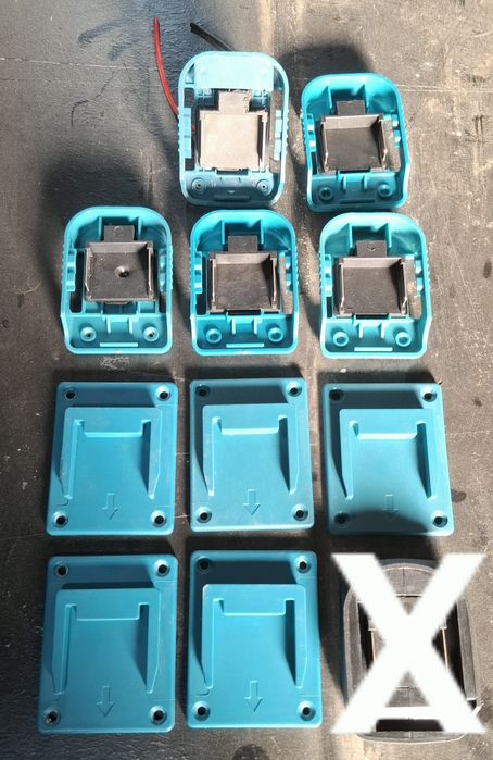 Suport baterii si suport scule Makita