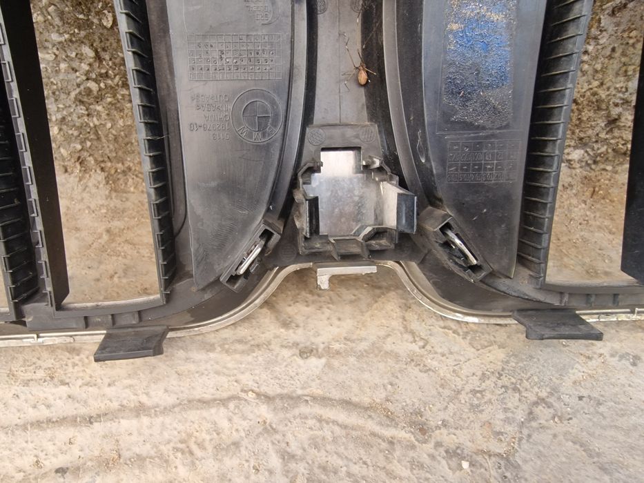 BMW 3 G20 G21 2020 решетка бъбреци 3бр.