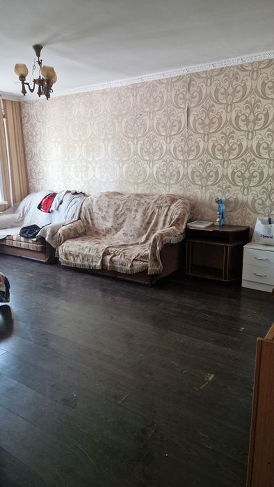 Продам 4 ком.квартиру