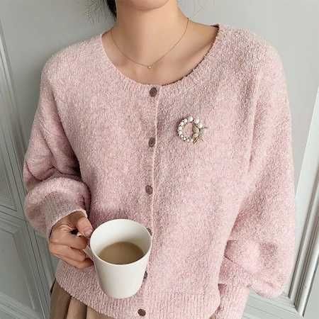 Broșă damă, cu perle și strasuri